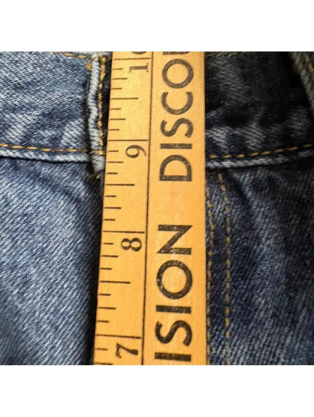 Levis 550 Relaxed Fit Jeans Mens 33x32 Blue Denim Medium Wash Red Tab